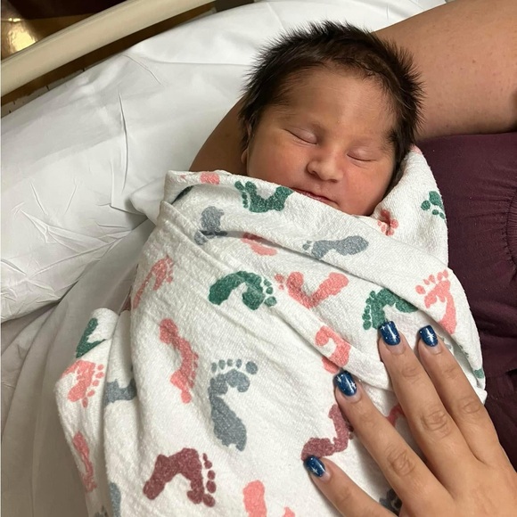 Meet your Posher, Gabby - Picture 6 of 11